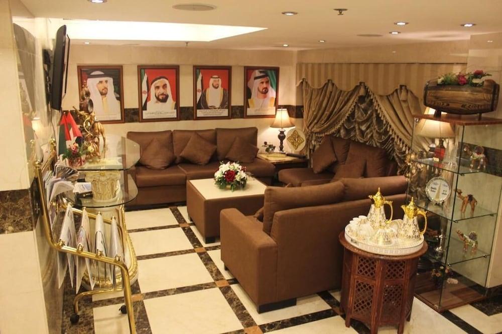 فندق سافرون دبي المظهر الخارجي الصورة